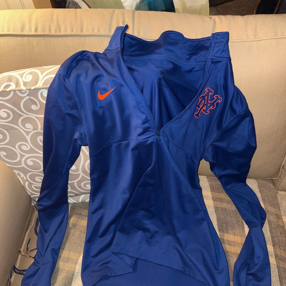 Nike Met’s Men’s Athletic collar sweatshirt